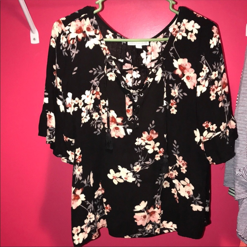 American Eagle Lace Up Front Shirt